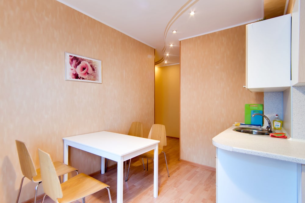 Aura Apartments