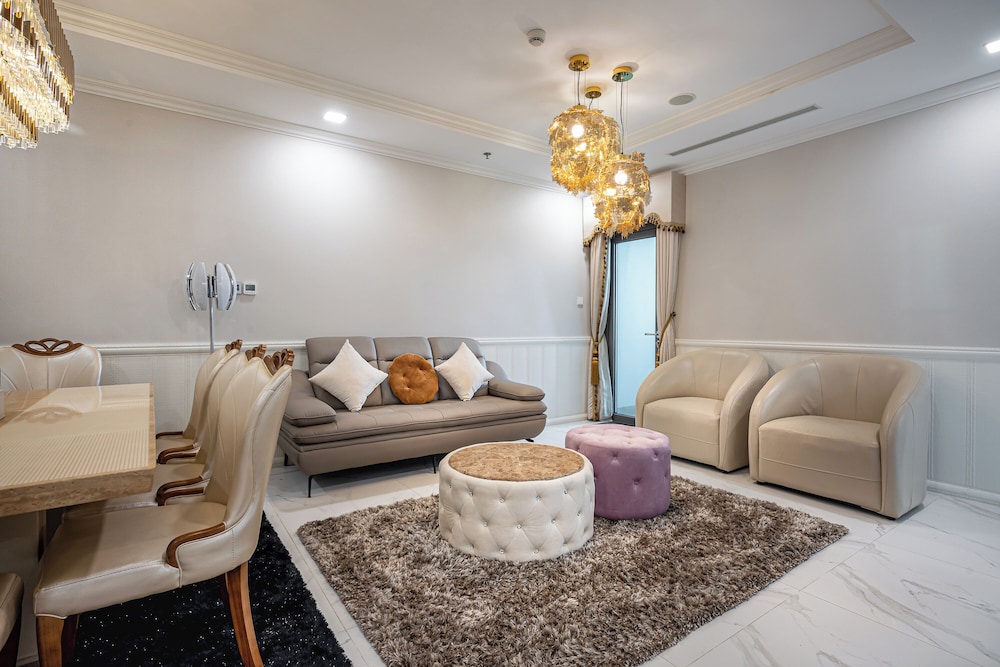 Landmark 81 & Vinhomes - ZEN Saigon Citypoint.