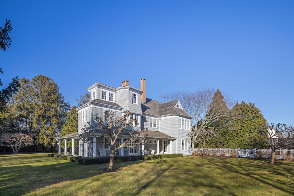 Oceanstone by Rove Estate w Pool Beach Access