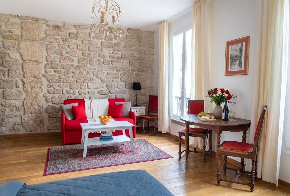 Studio en Isle - Monthly Rental