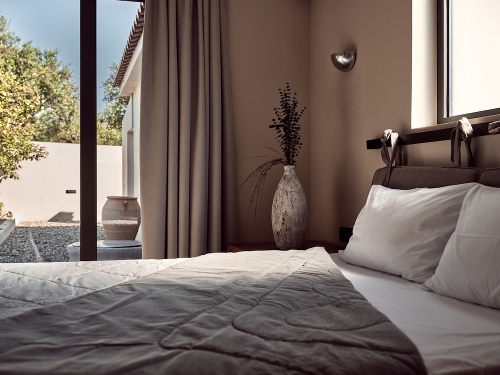 Drallos Luxury Villa