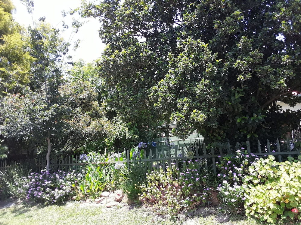 Boer And Brit Self Catering Guest House