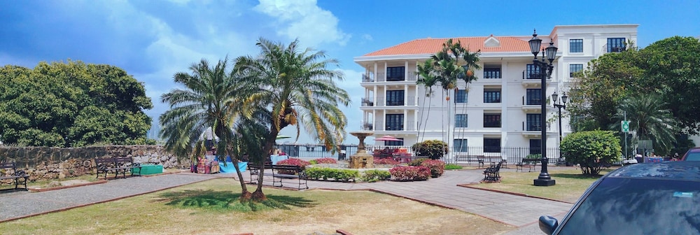 Luxury Oasis in Panama's Casco Viejo