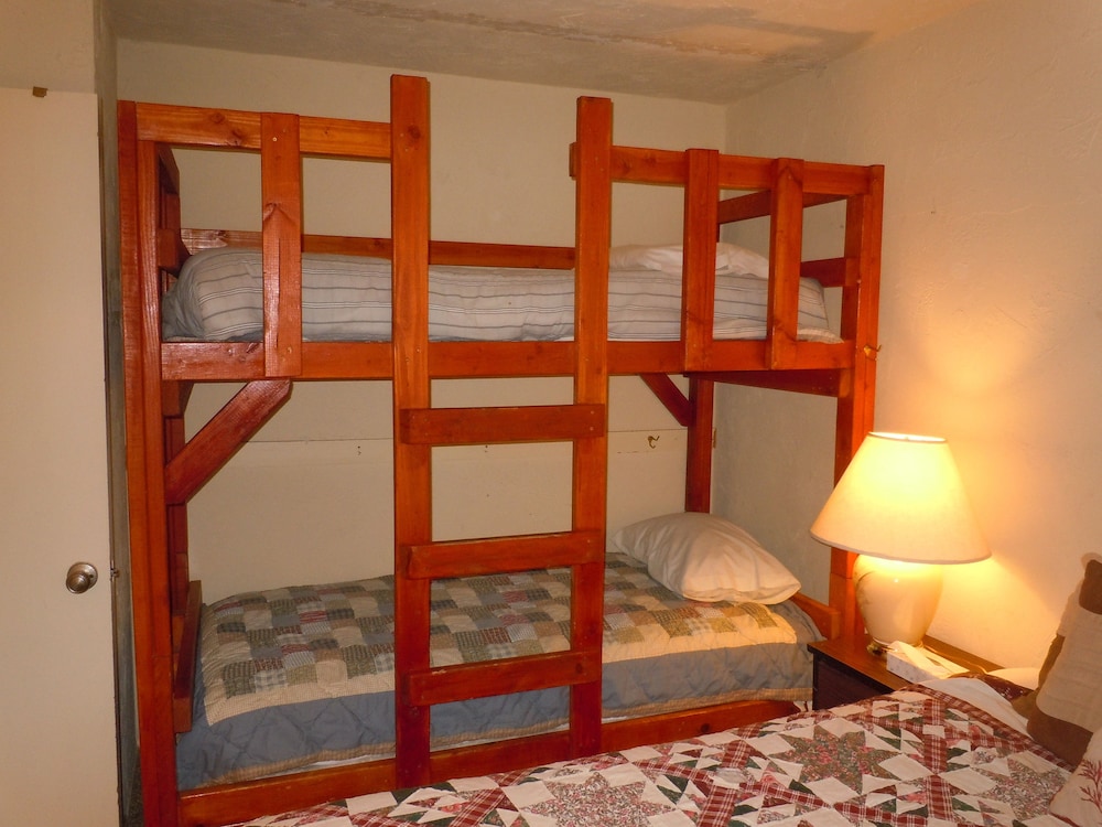 Snow Summit Townhouse Rentals & Sales