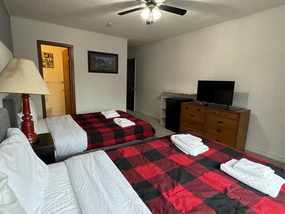 Lake Sparrow Guest House Inc