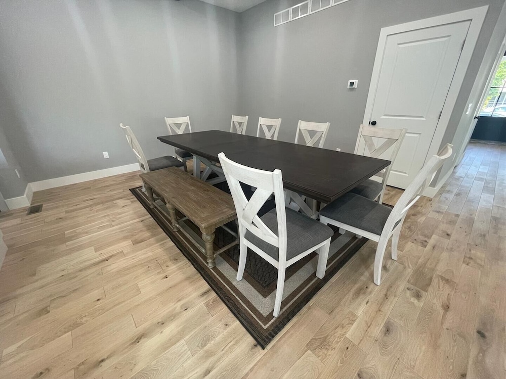 Hickman Street 102