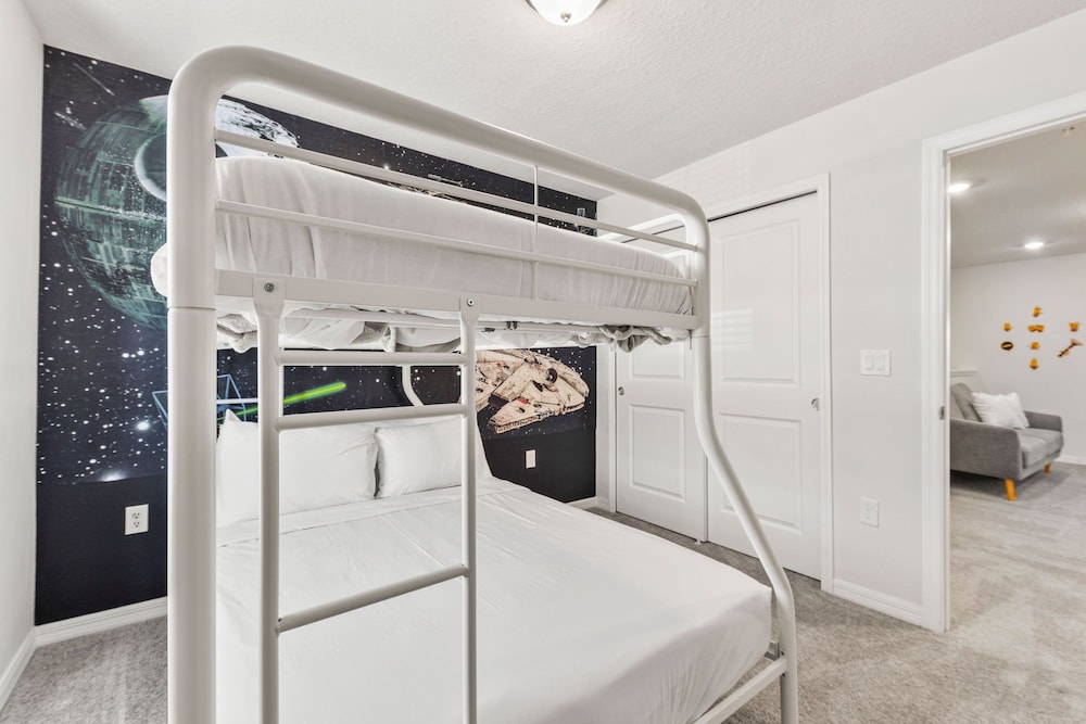 1264 Blue Island Drive