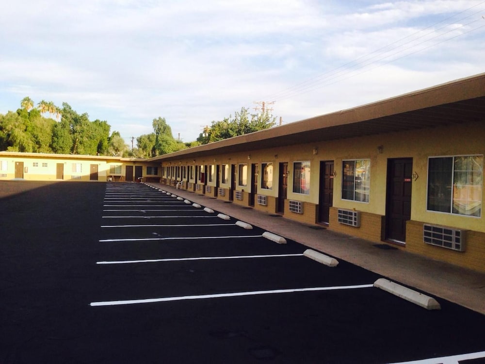 Desert Inn
