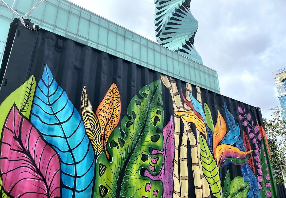 Hotel Nomada Container Hotel Panama City - Image 1