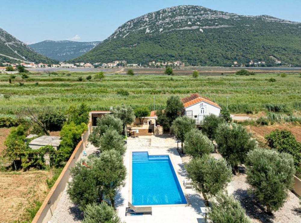 Natur Olive House Ston