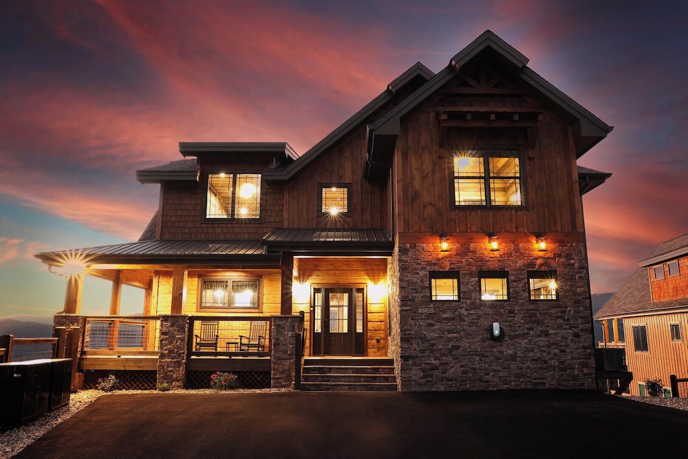 Coal Camp Lodge