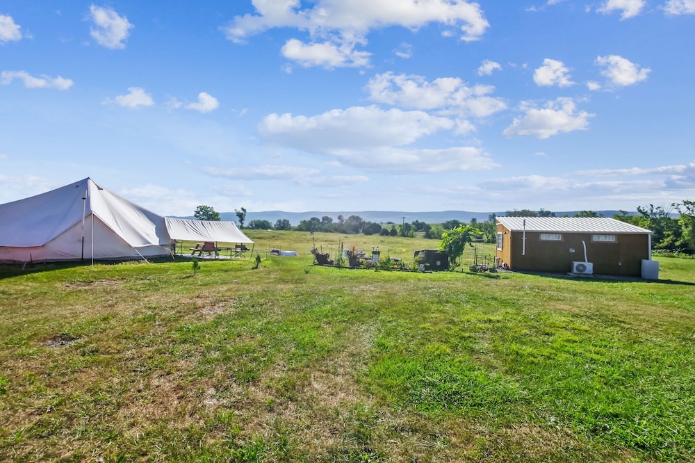 Cozy Tiny Home Retreat On Shenandoah Valley Farm 1 Bedroom Cabin