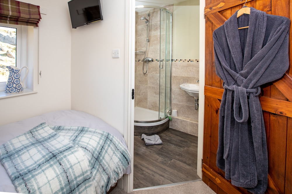 Middle Studfold Farm B&B