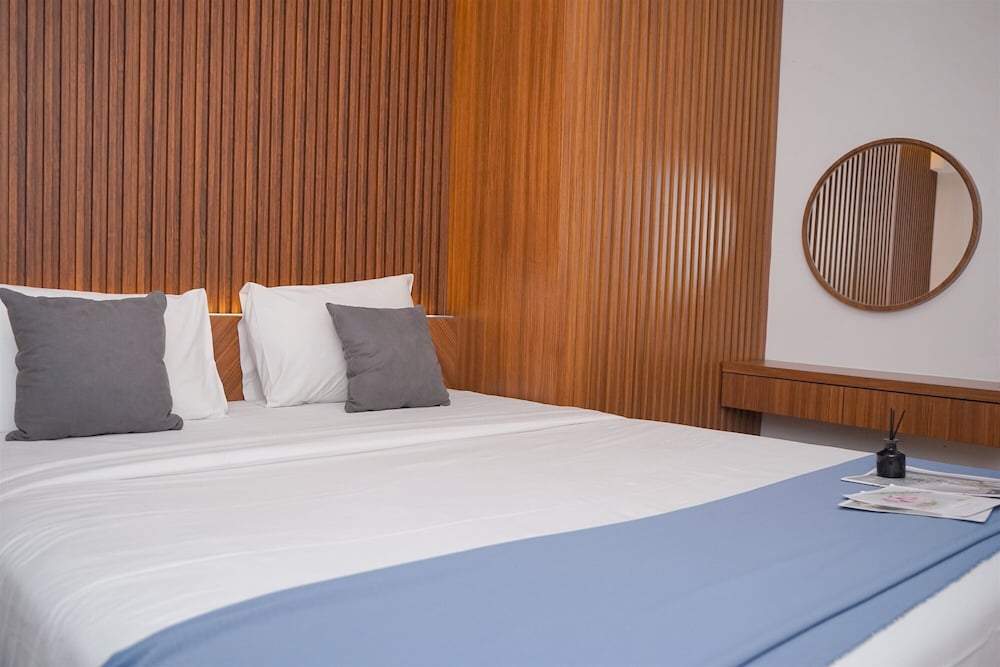 Good Choice And Homey 2Br Apartment At Sky House Bsd