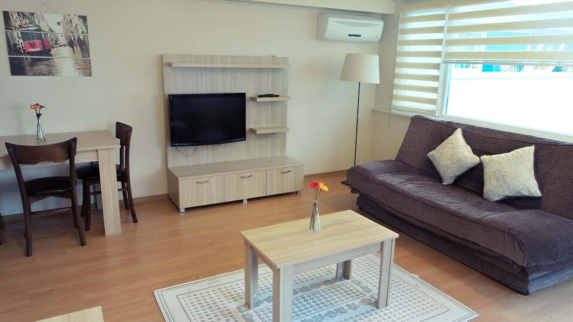 Atrium Suites