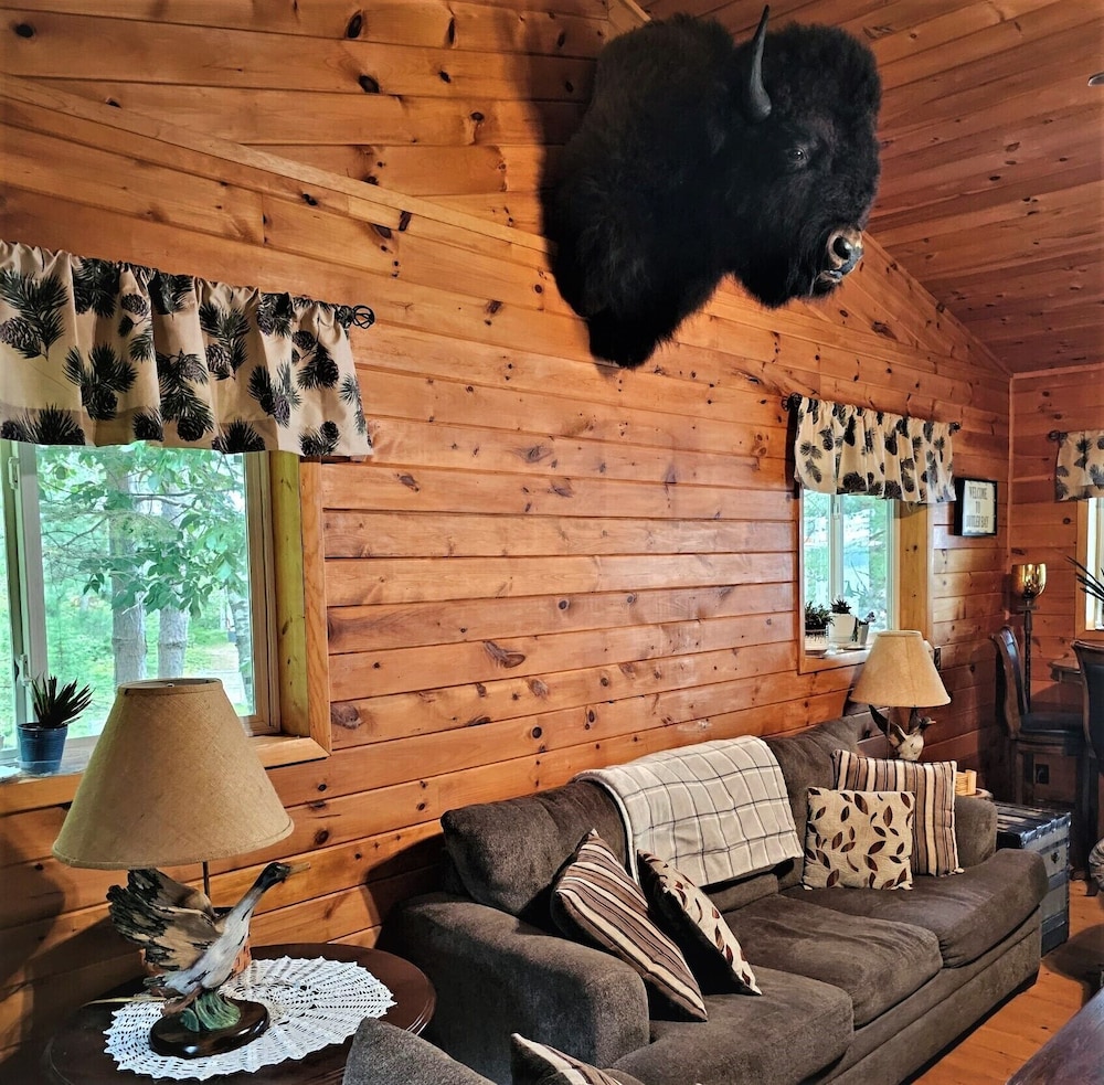 Butler's Bay Teal Lake Cabin view 3