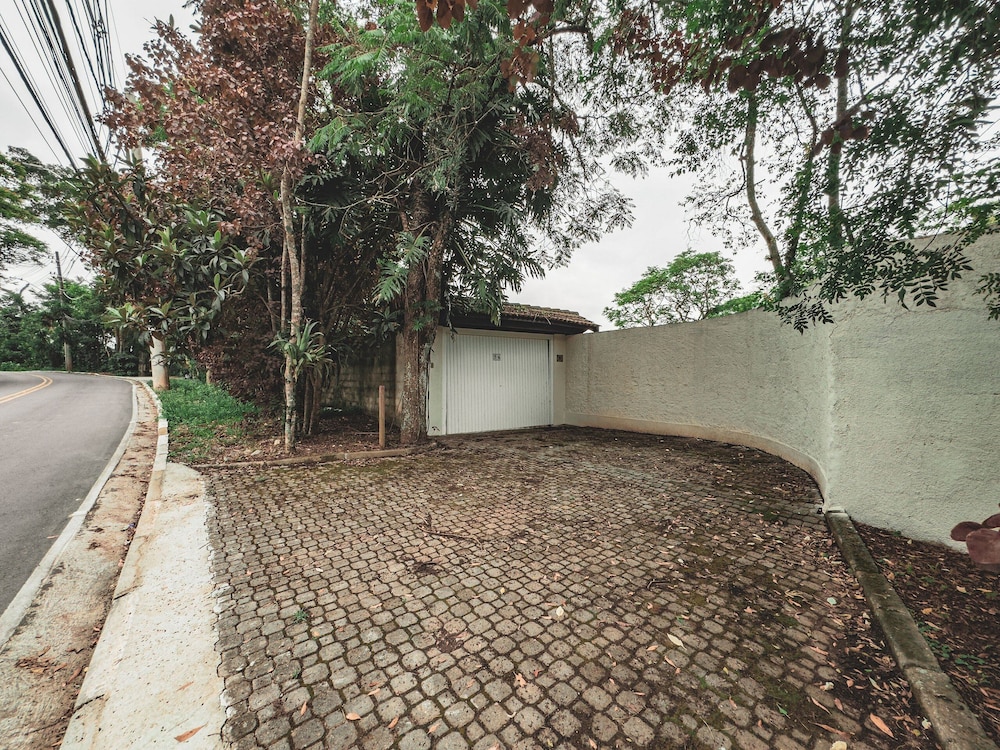Chalé Encantador na Granja Viana