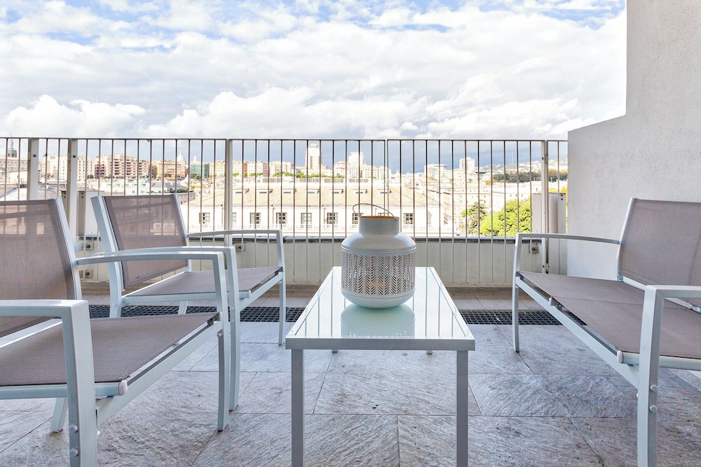 Deluxe Apartments by Wonderful Italy