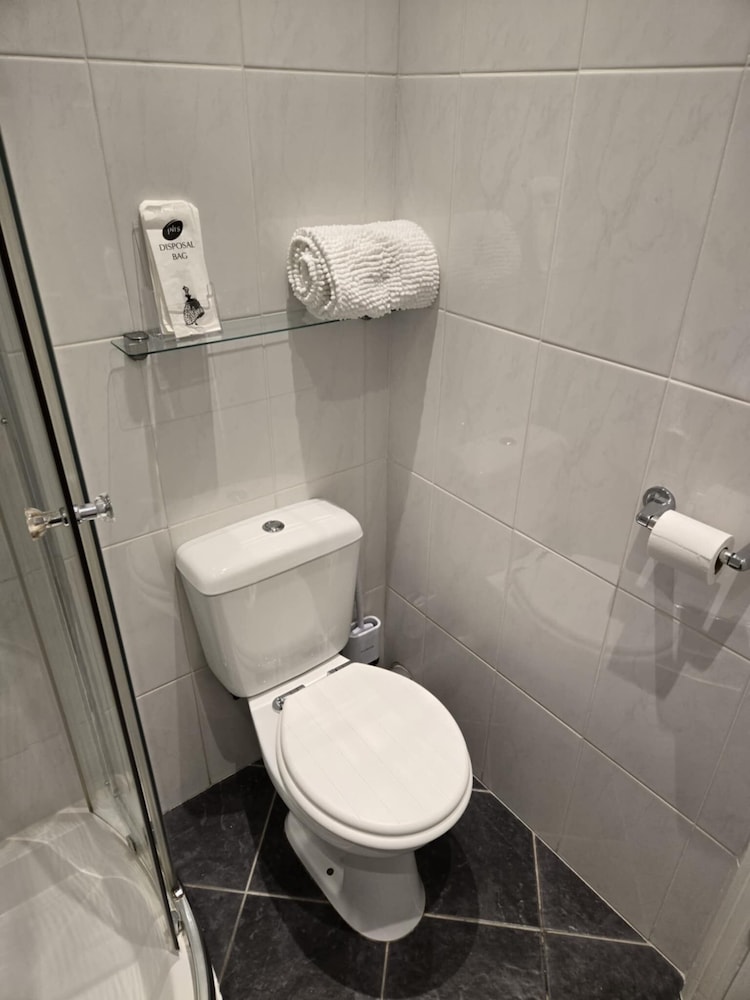 Q Accommodation