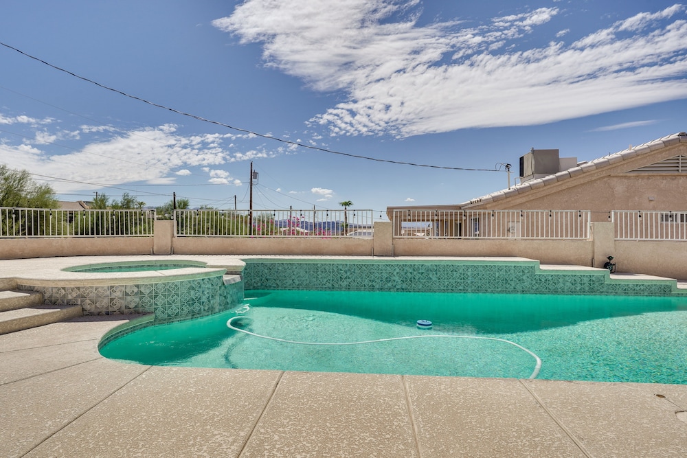 Lake Havasu City Home: Private Pool & Hot Tub! view 4