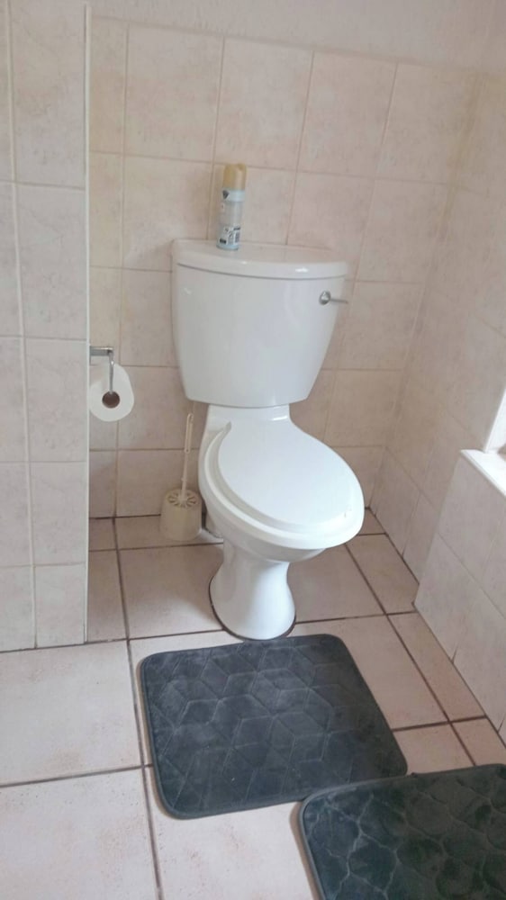 Ground flr 3bed Apartment Private Garden
