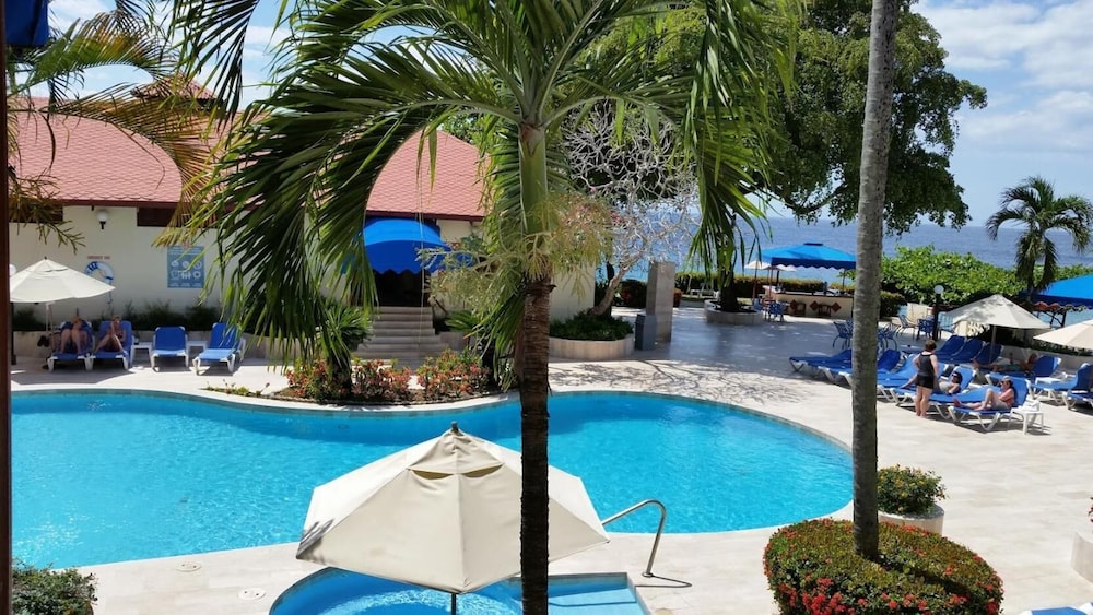 Sosua by the Sea Boutique Beach Resort view 2