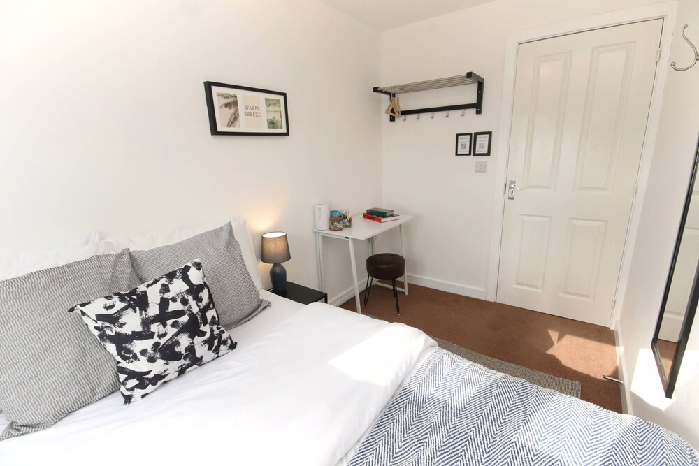Gough Grove 3 Rooms in Premium Homestay view 2