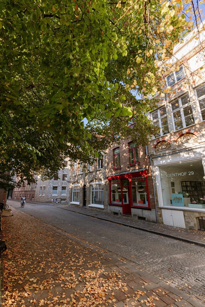 Charming Characterful Double Room in City Center
