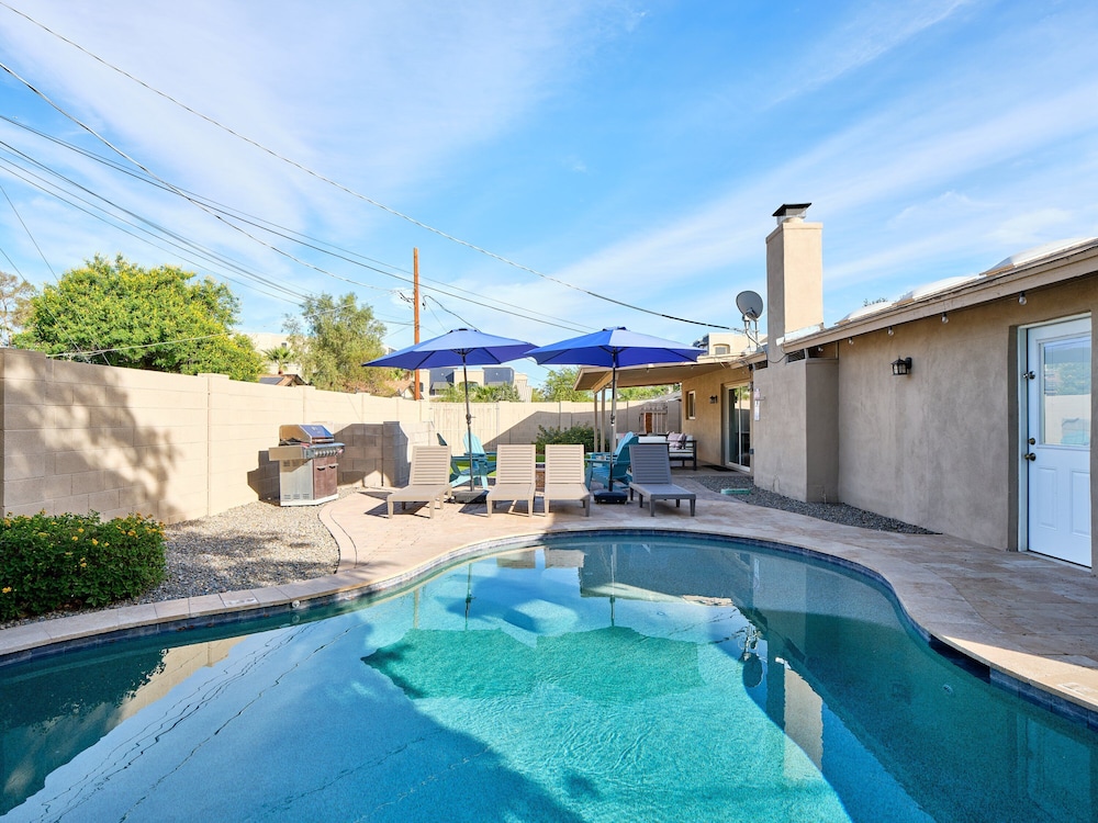 Old Town Saguaro - Pool - Fire Pit- Heart of Old Town