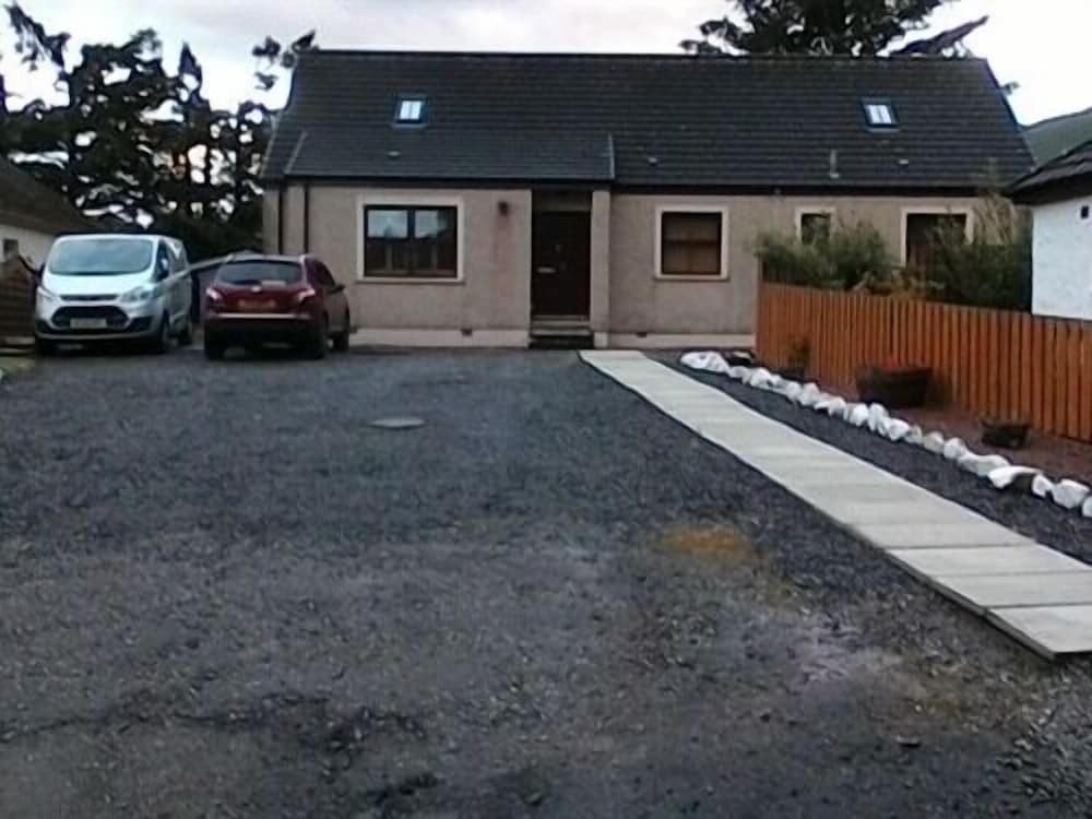 Clifton Cottage