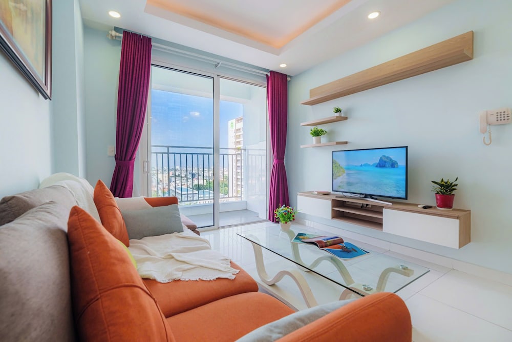 Botanica Premier Serviced Apartment