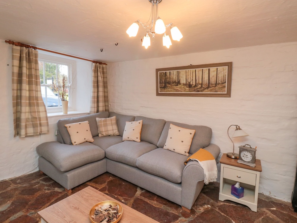 Honeysuckle Cottage