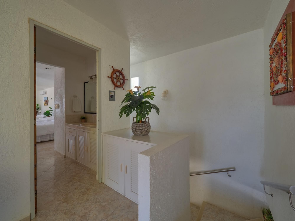 Villa Marina - Yucatan Home Rentals view 5