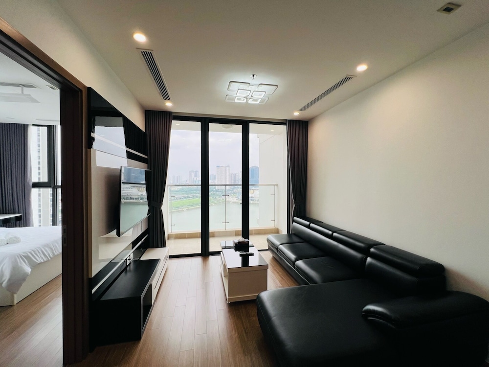 Vinhome SkyLake - Service Apartment