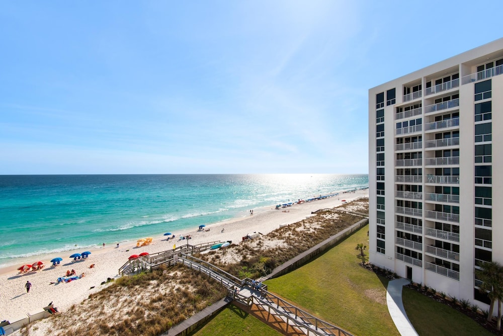 Shoreline Towers 1073