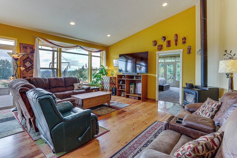 Springfield /eugene Countryside Home w/ Mtn Views!