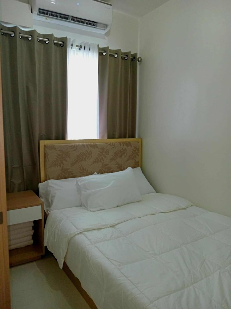 CONDO NEXT DOOR PH