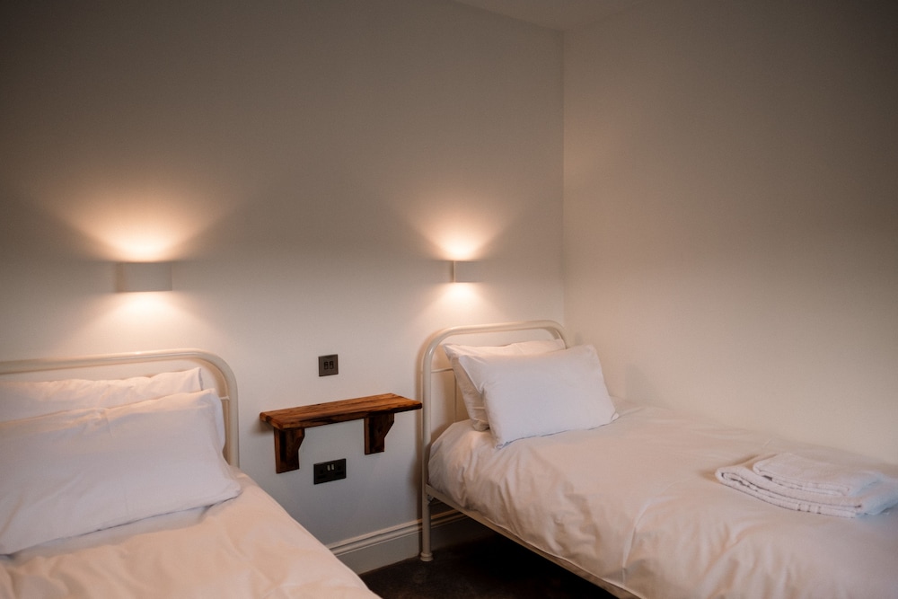 Knutsford Vacations - The Tens at Owen House Farm - Property Image 23