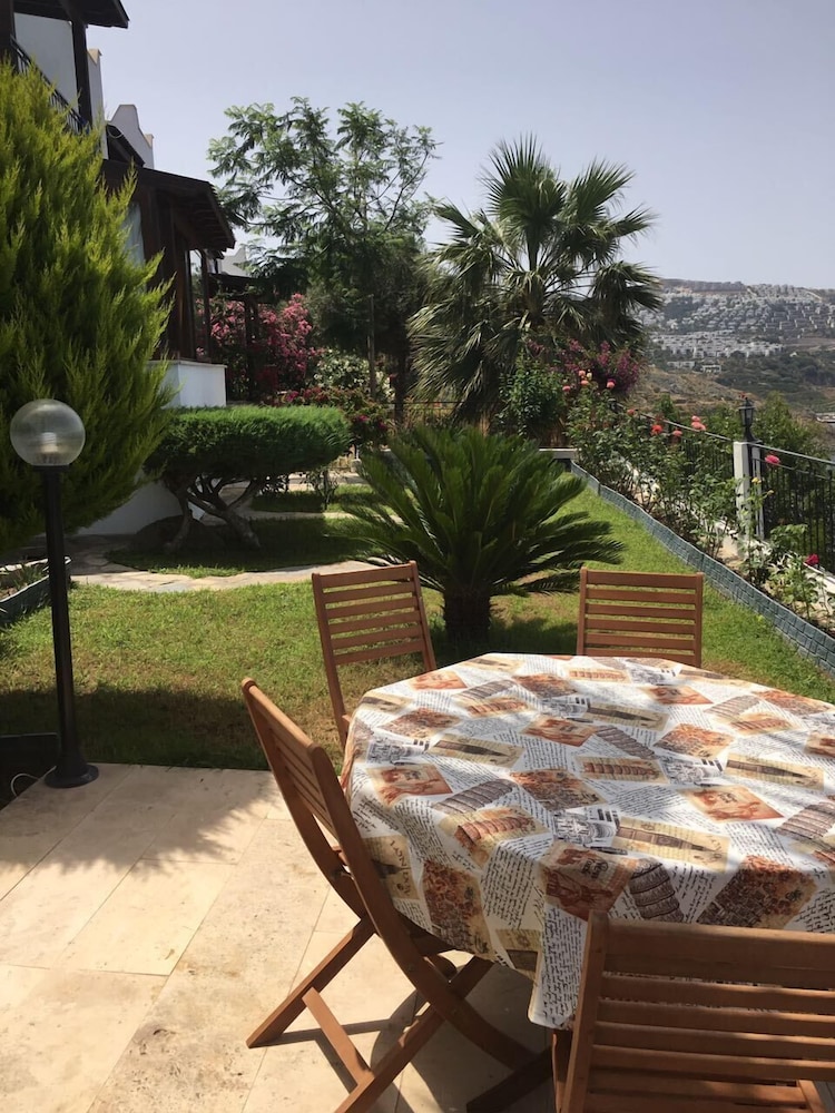Important Group Villa BD456 3 Bedrooms