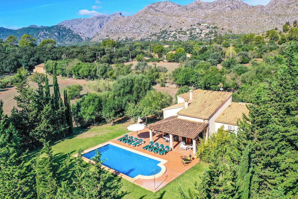 Villa Punta Colet