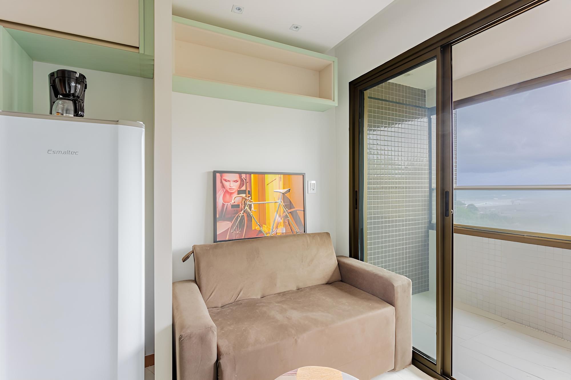 CZ01 Lindo Quarto e Sala com Vista Mar