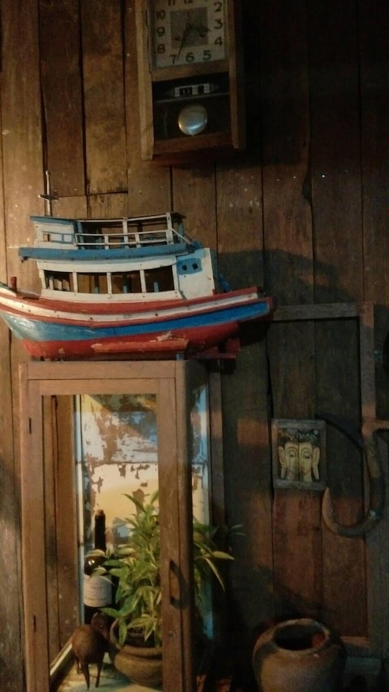 Photo 44