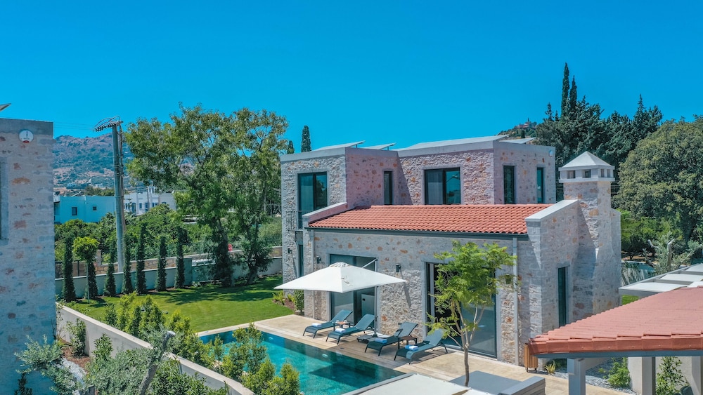 Müskebi Villas view 5