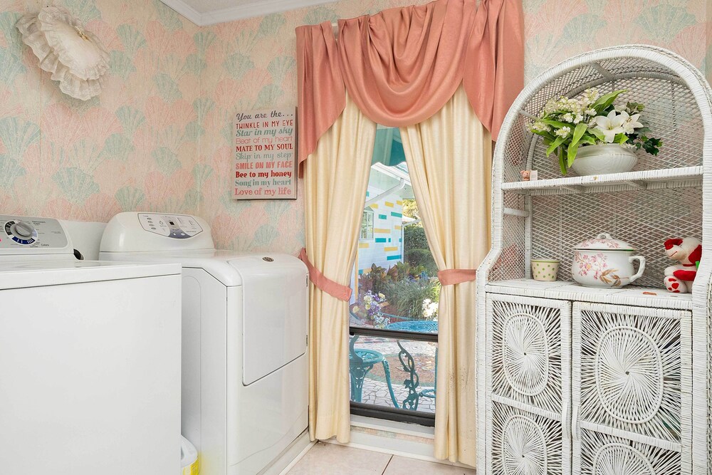 'pams Mermaid House' w/ Riverfront Yard & Lanai! view 5