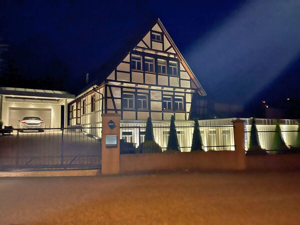 Apartment With Bar, Recreation Room in Kastellaun