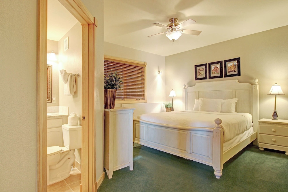 Estes Park CO Condos