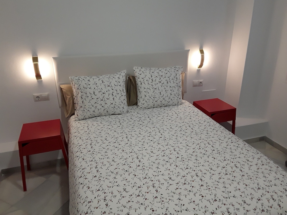 Fan Rooms Duquesa