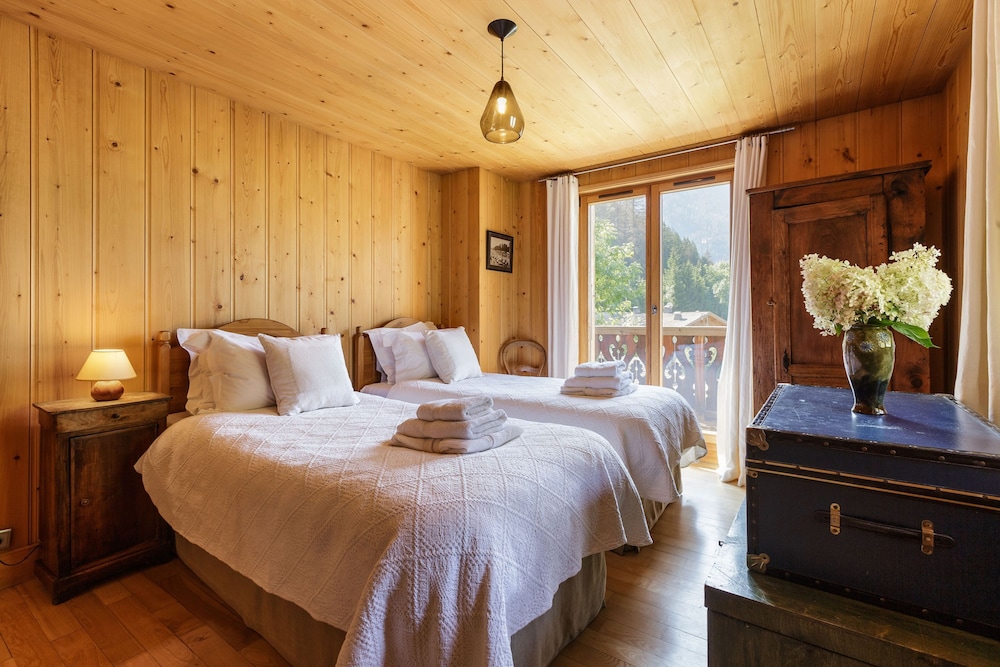 Chalet Scierie - Luxury Chalet With hot tub