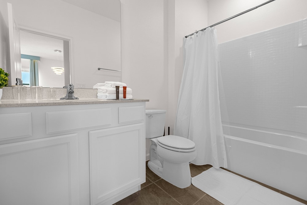 Brand NEW 9bedrooms At Paradiso Grande