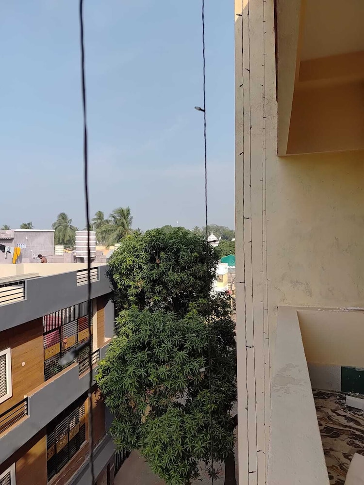 Laxmi Nrusingha Bhawan